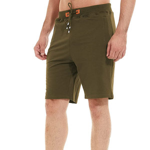 กางเกงขาสั้นกีฬาลำลองพรีเมียมสำหรับผู้ชาย ผ้าโพลีเอสเตอร์ 100% เหมาะสำหรับวิ่ง ออกกำลังกาย ฝึกซ้อม ระบายอากาศได้ดี แห้งเร็ว เป็นมิตรต่อสิ่งแวดล้อม - Product Image 4