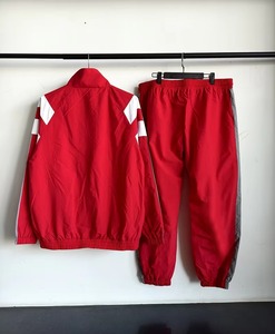 Survêtement unisexe rouge à manches longues avec fermeture éclair, style sportif, color block, en polyester, pour adultes, tenue décontractée d'hiver - Product Image 2