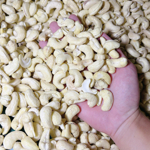 Oferta Especial: Nueces de Anacardo al por Mayor SANTIGO, Nueces de Kaju, Nueces de Anacardo, Bajo MOQ - Product Image 1
