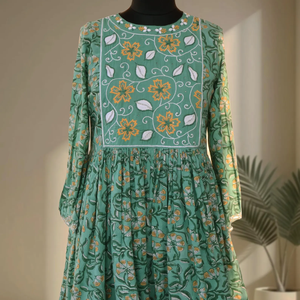 Vestido largo maxi de algodón verde marino con estampado a mano, bordado floral, elegante, de manga larga, estilo étnico indio, con vuelo. - Product Image 3