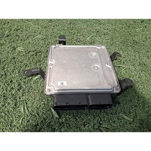 ECUs y Módulos de Computación Usados para Carnaval 391002F060 - Product Image 5