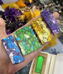 Turquesa Mohave Rectangular en Forma de Cabujón - Gema Natural Certificada GAC con Reverso Plano para Fabricación de Joyería al por Mayor con Efecto de Color - Product Image 2