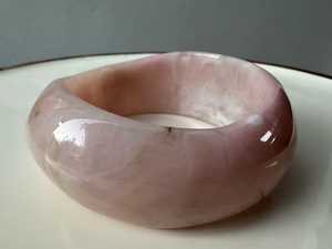 กำไลข้อมือเรซิ่นอินเดียทำมือ ดีไซน์สวยงามไม่ซ้ำใคร สำหรับผู้หญิง ฉลองวันครบรอบ ขนาดปรับได้ตามต้องการ - Product Image 5