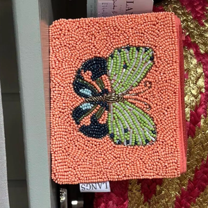 Nouveau design classique, porte-monnaie perlé fait main, pochette brodée de perles de rocaille, motif dessin animé, impression typographique personnalisée - Product Image 3