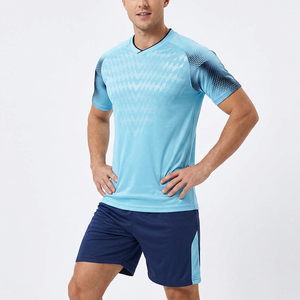 Ensemble de football géométrique bleu clair, usine OEM de Sialkot, kit de football professionnel, équipement sportif personnalisé en gros, fabricant de sublimation - Product Image 1