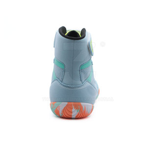Zapatos de Boxeo THREE INTERNATIONAL de Alto Rendimiento con Amortiguación Cómoda, Cierre de Velcro, Parte Superior de Cuero y Suela Antideslizante - Product Image 3