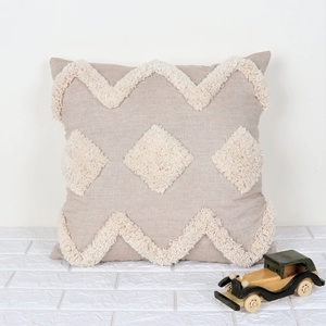 Funda de Cojín Cuadrada con Borde, Texturizada y Hecha a Mano, Estilo Boho, en Beige y Rosa, para Decoración del Hogar - Product Image 1