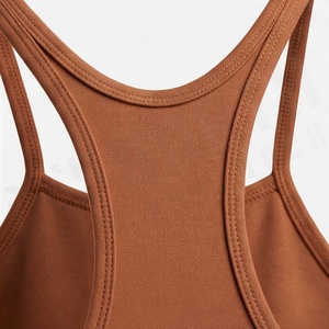 Conjunto de Shorts y Top de Yoga para Mujer Talla Grande, Transpirable, Cintura Elástica, Cómodo, Ropa Deportiva para Gimnasio y Ejercicio - Product Image 4