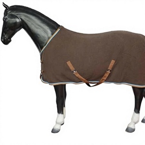 Tapis de selle Vithas Industry en polycoton léger de haute qualité, antidérapant, avec doublure chaude en polaire et rembourrage en polyester pour chevaux - Product Image 4