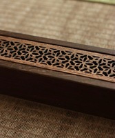 FAIZA CRAFT Porta Incienso de Madera Hecho a Mano con Impresión Personalizada - Decoración para el Hogar para Ramadán, Bodas y Más Ocasiones