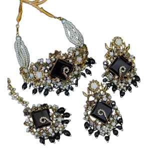 Parure de collier Navratna Kundan plaqué or, bijoux artificiels délicats pour mariage et fiançailles, vente en gros - Product Image 1