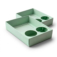 Boîte de restauration en carton vert personnalisée avec logo, compartiment ouvert, pour frites, poulet frit et autres snacks