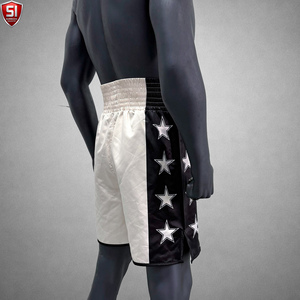 Shorts de boxe MMA élégants avec taille élastique et tissu satiné, ajustement confortable pour les combattants, séances d'entraînement, performances sur le ring - Product Image 3