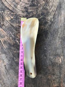 Lève-chaussures en corne de buffle polie, fait main, écologique et de haute qualité – Taille personnalisée, produit d'entretien de chaussures élégant et durable - Product Image 5