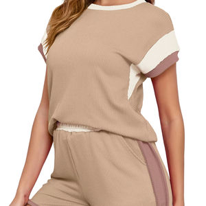 Conjunto de Ropa Casual para Mujer con Logotipo Personalizado, 100% Algodón, Camiseta de Manga Corta y Pantalones Cortos, Cuello Redondo, Conjunto de 2 Piezas - Product Image 3