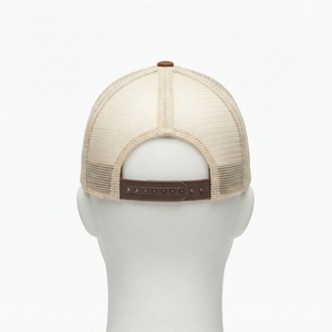 Gorra Trucker Caqui para Hombre, Logotipo Bordado Personalizado, Malla Trasera, Cierre a Presión, Ajustable - Product Image 4