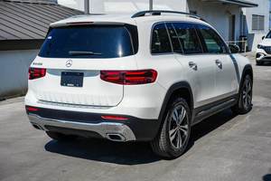 LISTO PARA ENVIAR: Mercedes-Benz GLB 250 FWD 2025, Seminuevo, Disponible para la Venta - Product Image 5