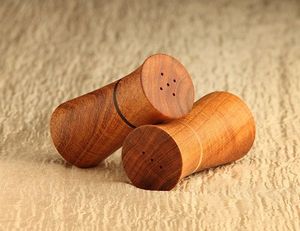 Wooden Salt Pepper Shaker For Home Restaurant Tabletop Use And Decorative <b>Kitchen</b> <b>Accessories</b> Display - Product Image 6
