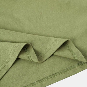 Camisetas Modernas de Corte Ajustado para Hombre con Tela Cómoda, Suave y Elástica, y Estilo Urbano Atractivo - Product Image 5