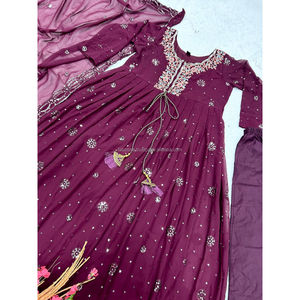 ชุดหมาจิ้งจอกชุดงานเรียงลำดับ5มม. พร้อมแขนยาวเต็มตัวแต่งด้วยผ้าแพรไหมด้านใน (เย็บเต็มตัว) - Product Image 2