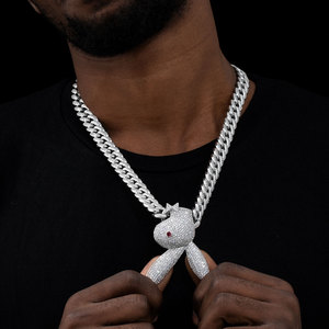 Collar con Colgante de Conejo Plateado, Micro Pavé de Circones, Chapado en Oro, Cadena de Latón, Joyería Hip Hop para Hombres y Mujeres - Product Image 1