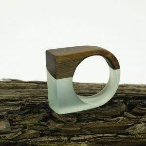 Anillo de Dedo de Madera y Resina Artesanal para Hombre y Mujer, Joyería Hecha a Mano - Product Image 2