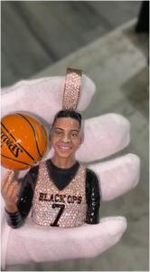 ลดราคาพิเศษ! จี้เพชรโมอิสซาไนต์ทรงสปอร์ตฮิปฮอปสำหรับผู้ชาย ทำจากเงินแท้ 925 คุณภาพ VVS  ผ่านการทดสอบเพชร - Product Image 3