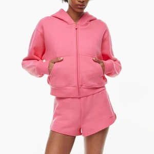 Ensemble de survêtement homme streetwear hiver personnalisé 2 pièces en polaire double couche 480g, effet délavé, avec capuche, poignets et ourlet côtelés - Product Image 1