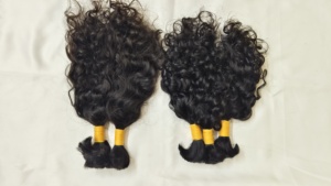 Paquetes de Cabello Remy Indio Natural Negro Marrón Rizado Profundo de Alta Calidad al por Mayor, Cutículas Alineadas, 100g, Trama a Máquina 20 - Product Image 4