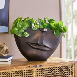 Jarrón Decorativo de Bronce Contemporáneo de 18.25 Pulgadas de Ancho, Hecho a Mano, para Decoración de Mesa, para Diseño Interior Moderno - Product Image 6