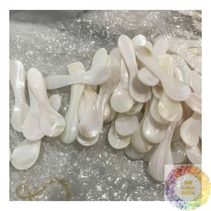 ผู้ผลิตช้อนเปลือกหอยธรรมชาติทำมือจากเวียดนาม สำหรับโต๊ะอาหาร โรงแรม และร้านขายของที่ระลึก - Product Image 4
