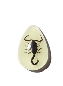 Cabochon Black Scorpion Pear Shape Cut <b>Top</b> 25x17 mm Glow Flat Bottom for Crafts and Jewelry Making - Product Image 2