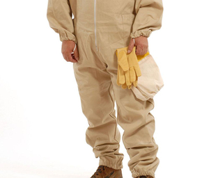Traje de Apicultura Personalizado al por Mayor, de Algodón Caqui Transpirable, Conjunto Premium de Cobertura Total con Capucha de Malla y Piel de Cabra para Exteriores - Product Image 3