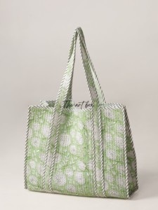Sac fourre-tout en coton matelassé à imprimé floral assorti OEM - Sac de courses réutilisable écologique - Product Image 1