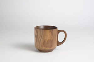 Mug à thé en bois nordique fait main avec poignée, tasse en bois naturel écologique pour usage domestique - Product Image 3