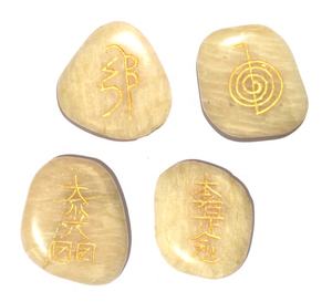 Compre en línea un set de Reiki Usui con piedra lunar personalizada en oferta. - Product Image 2