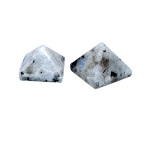 พีระมิดคริสตัลเจ็ดจักระสำหรับตกแต่งคริสต์มาสพีระมิดแกะสลักอัญมณีดูทันสมัย - Product Image 2