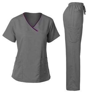 Ensembles d'uniformes médicaux pour femmes : Blouse de travail en jersey à col montant et manches courtes, pantalon jogger, et ensemble de blouses et pantalons de travail à manches courtes - Product Image 5