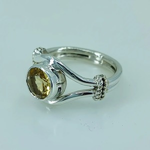 Anillo Boho Hecho a Mano de Plata de Ley 925 con Citrino Redondo, Joyería con Piedra de Nacimiento de Noviembre, Regalo Perfecto para su Cumpleaños o Aniversario - Product Image 2