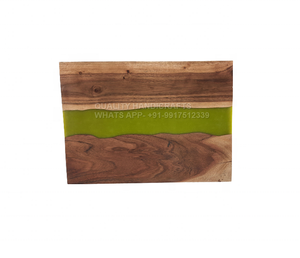 Bois d'acacia vert fait à la main de haute qualité et planche de service en résine époxy bloc à découper pour un usage commercial - Product Image 1