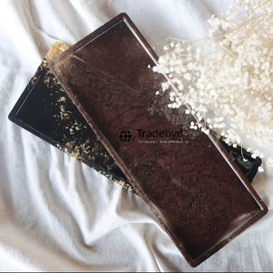 Bandeja de Servir y Plato Decorativo de Resina Moderna de Lujo, Hechos a Mano, para el Hogar, Tradebyd - Product Image 1