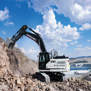 Excavatrices Hidromek de qualité supérieure, machines robustes pour des travaux de terrassement rapides, performances élevées et résultats fiables sur les chantiers dans le monde entier. - Product Image 2