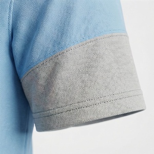 Polo à manches courtes bleu clair pour homme, tricot uni, coupe décontractée, col et poignets gris - Product Image 6