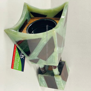 Quemador de incienso de resina y madera, diseño duradero y elegante para la oración diaria, meditación, rituales y sesiones de fragancias relajantes. - Product Image 1