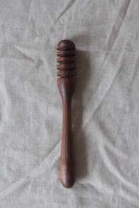 Hand-Turned Wooden Honey Dipper: Walnut or Oak, Natural Finish - Product Image 6