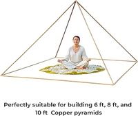 Pyramide de méditation Reiki en laiton de haute qualité, tubes en laiton pur personnalisés, design traditionnel plaqué or, géométrique abstrait pour la maison