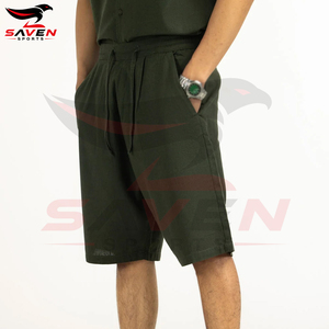Shorts plissés en coton pour hommes avec logo personnalisé, taille élastique et cordon de serrage, décontractés d'été, coupe ample, avec poches, vente en gros - Product Image 4