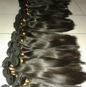 Compre Cabello Humano Virgen Indio Remy Natural Sin Procesar, Suave, Liso, Ondulado, Rizado, de un Solo Donante, con Acabado Brillante, Fabricado en India - Product Image 2