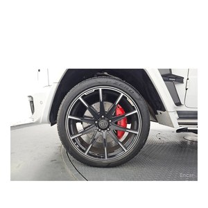 Mercedes-Benz Clase G AMG G63 Modelo Octubre 2021 con 30,685 km, Volante a la Izquierda, Caja de Cambios Automática, Cámara Trasera - Product Image 5