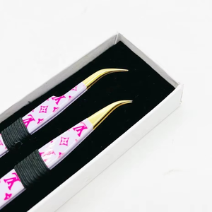 Pinzas de Extensión de Pestañas de Acero Inoxidable Curvadas con Agarre de Diamante, Recubrimiento de Papel Sólido, Punta de Fibra para Pestañas Suaves, Venta al Por Mayor - Product Image 3